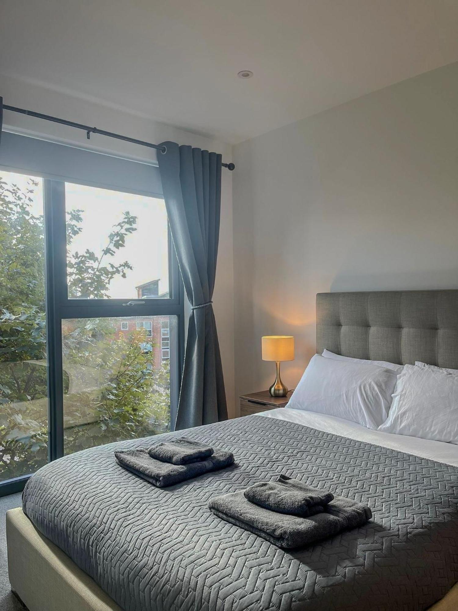 Elmardi Residence - City Centre 2 Bedroom Apartment Бирмингем Экстерьер фото