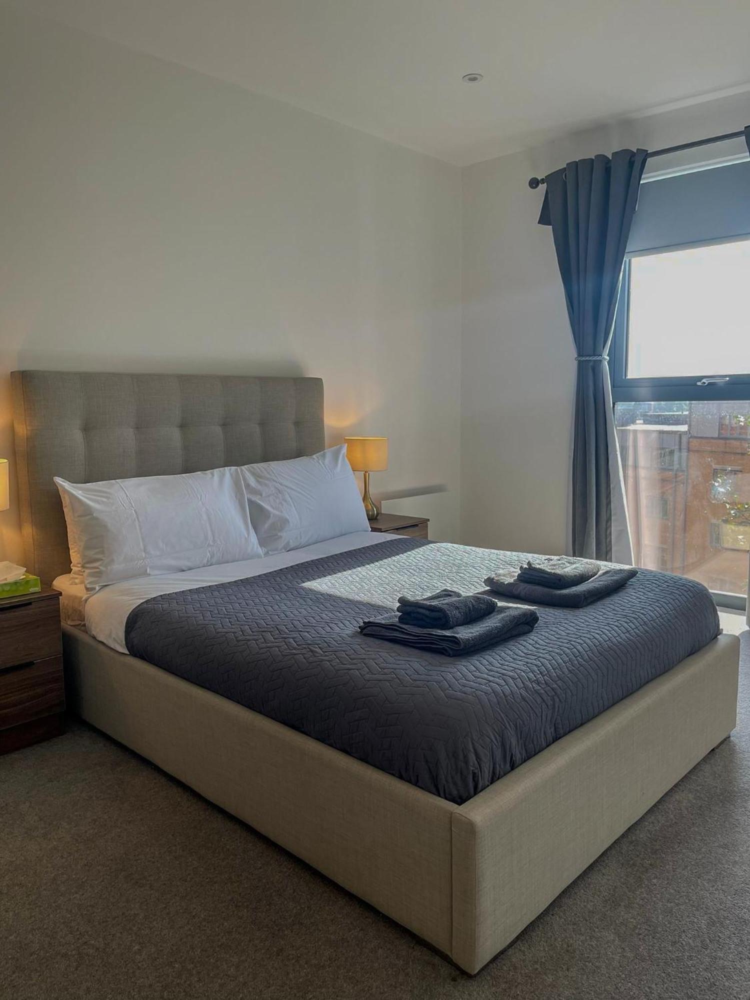 Elmardi Residence - City Centre 2 Bedroom Apartment Бирмингем Экстерьер фото